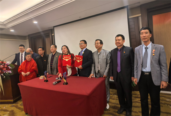 �ｨ�����Ƅ���������lչ ���M�����ƽ��ͬ